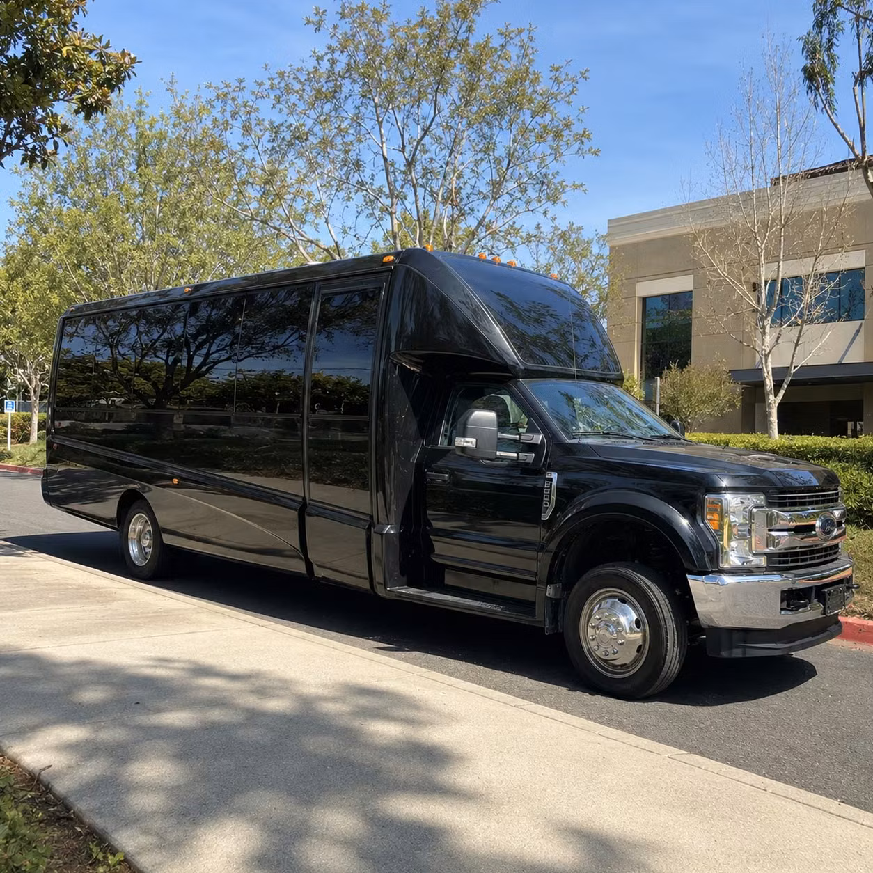chino party bus rentals for concerts at the honda center and angel stadium