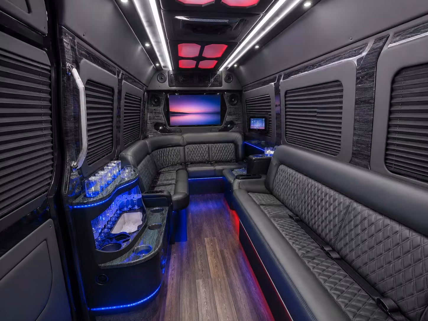 let charterbuschino com handle recurring chino shuttle routes and custom commuter programs